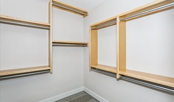 205 S Heritage Way, Andover, KS 67002