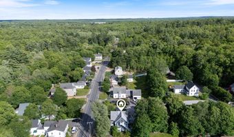 81 Main St, Raymond, NH 03077
