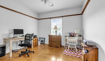 551 Chester Pkwy, Belford, NJ 07718