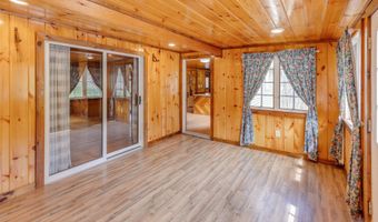 14 Lloyd St, Campton, NH 03223