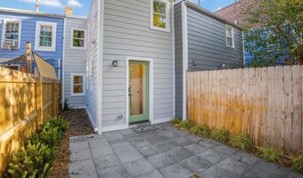 1014 QUEEN St, Alexandria, VA 22314