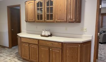 2107 SE Crystal Ave, Aberdeen, SD 57401