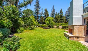 29450 Cambridge Ct, Agoura Hills, CA 91301