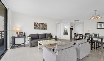 3300 NE 191st St 1007, Aventura, FL 33180