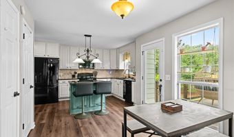 1948 Seymour Dr NW, Acworth, GA 30101