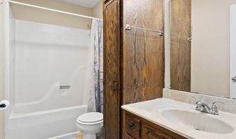 172 Caldwell Ave, Bardstown, KY 40004
