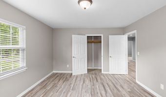 11134 London Ln, Apison, TN 37302