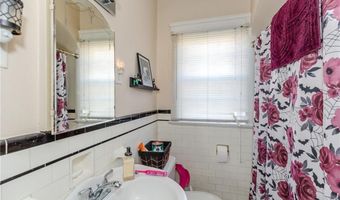 638 Pontiac Ave, Cranston, RI 02910