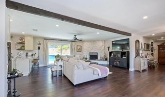 660 Via Rancho Pkwy, Escondido, CA 92029