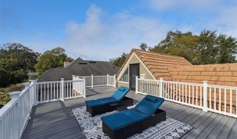 910 ALAMEDA St, Orlando, FL 32804