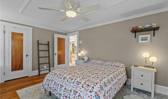 1 Fales St, East Providence, RI 02915