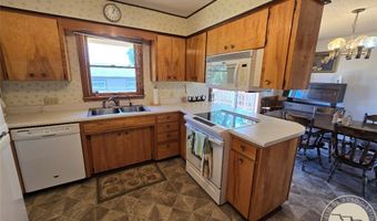 602 S 6th St W, Baker, MT 59313