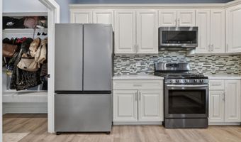 1920 Jester Ln, Algonquin, IL 60102