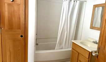 14 First St, Barre, VT 05641