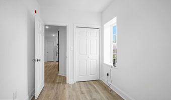 2046 E HUNTINGDON St 3F, Philadelphia, PA 19125