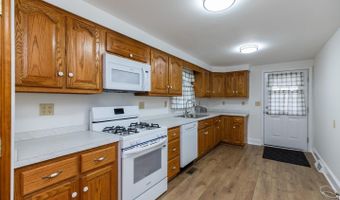 8 WESLEY St, Camden, DE 19934