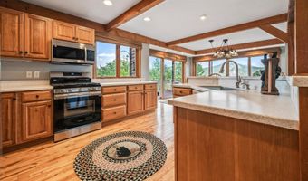46 Ammonoosuc Dr, Bartlett, NH 03812