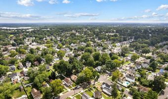 140 ALBANY Ave, Barrington, NJ 08007
