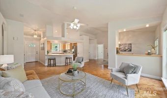5201 N Stinger St, Boise, ID 83703