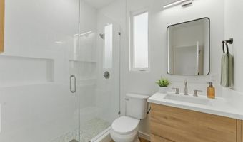 2501 Davis Ave, Carlsbad, CA 92008