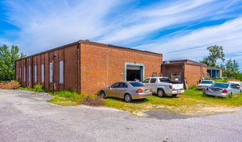 907 N Pierce St, Alma, GA 31510