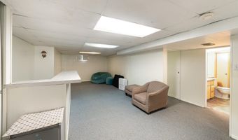 812 W Ctr, Alma, MI 48880