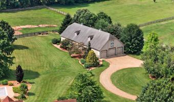 2405 Nicholson Ln, Albion, MI 49224