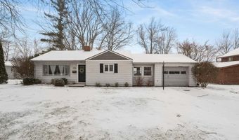 816 E 1st St, Auburn, IN 46706