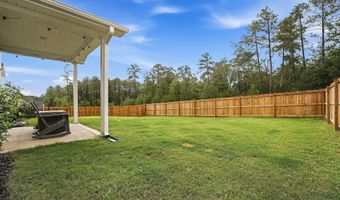 201 Rough Ridge Trl, Aberdeen, NC 28315