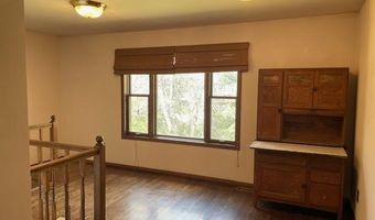 1020 Carriage Ln, Casper, WY 82609