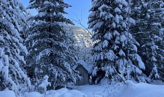 1728 Dry Creek Rd, Clark Fork, ID 83811