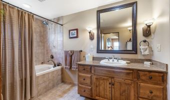 36601 N MULE TRAIN Rd N D16, Carefree, AZ 85377