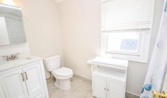 9107 LINDALE Dr, Bethesda, MD 20817