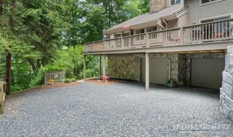 221 White Oak Trl, Banner Elk, NC 28604