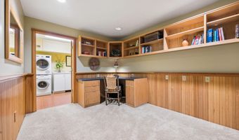 56648 Lunar Dr, Bend, OR 97707