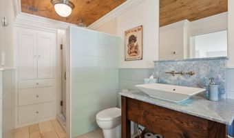 106 Meeting House Ln, Amagansett, NY 11930