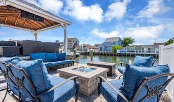 26 Jib Ct, Bayville, NJ 08721