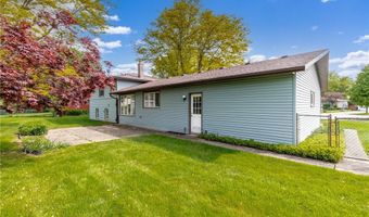 24 Glenbourne Ct, Amherst, NY 14221