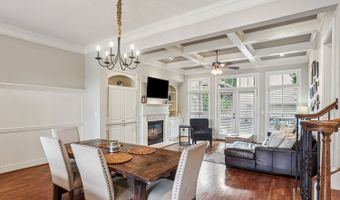 805 Highland Green Way NE, Atlanta, GA 30306