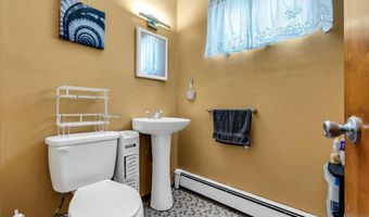 21 Dockage Rd, Bayville, NJ 08721