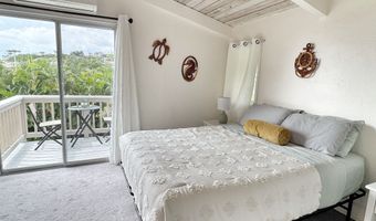 76-227 E ROYAL POINCIANA Dr B, Kailua Kona, HI 96740