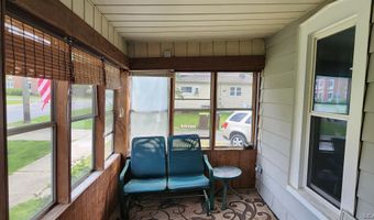 513 N Broad St, Adrian, MI 49221
