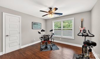 1732 Parson St, Charlotte, NC 28205