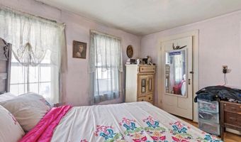 96 French St, Acton, ME 04001