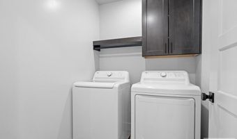 741 Curlew Dr, Ammon, ID 83401