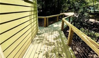 345 Three Oaks Dr, Athens, GA 30607