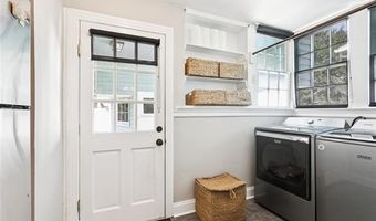 430 LEBEAU St, Arabi, LA 70032