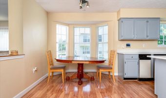 16108 ARROWROOT Ct, Bowie, MD 20716