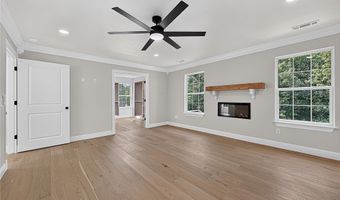 17 Sandhurst Dr, Bella Vista, AR 72714