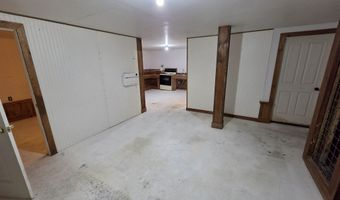 128 Elm St, Cabot, VT 05647